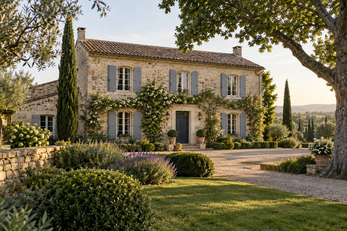 Maison française de caractère et son jardin, visuel d’illustration